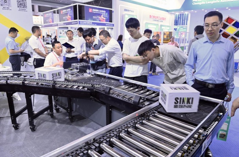 恒峰娱乐入口“智链”天府 共筑西部工业新高地 2025成都国际工业博览会23日启幕(图2)