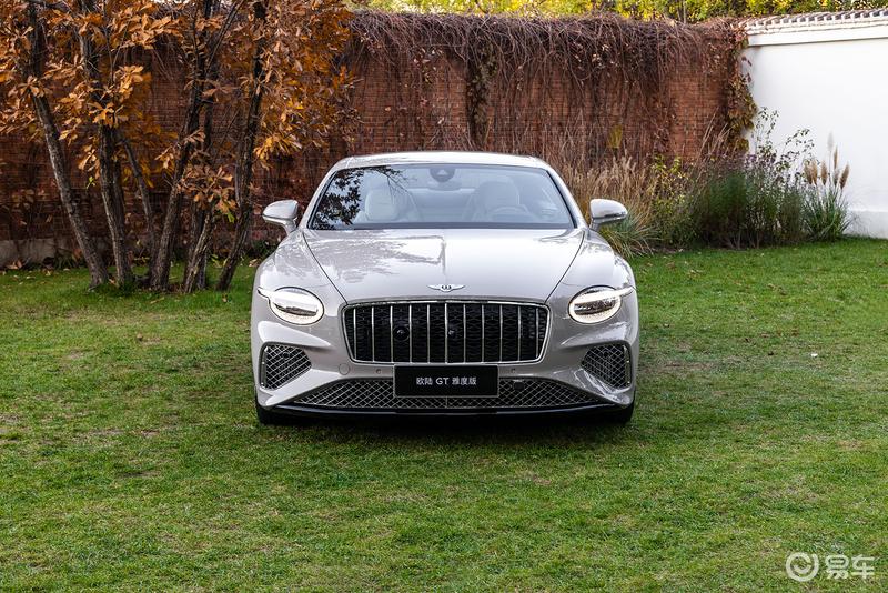 以性能与奢华平衡破局 用设计与定制链接情感 专访宾利安睿轲