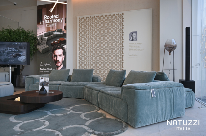 �������ǵ��й���Natuzzi Italiaһ�����ڡ�Rooted in harmony�����������