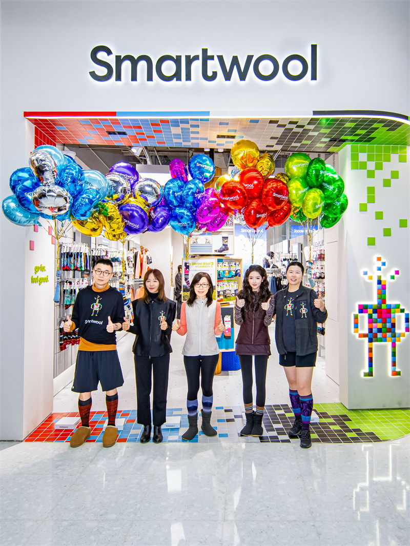 VF����������չ�ڻ�Ʒ����ϣ�Smartwoolȫ���׵��ڱ�������ʿʢ����Ļ