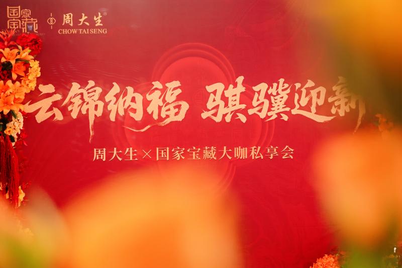 ���������е�Ů���������ܴ��������ұ��ش�˽����ɶ�վ��Ļ