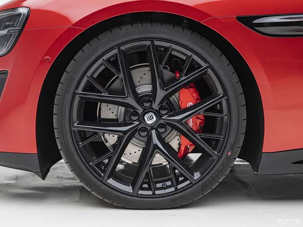 售2199万起新款小米SU7上市四大维度升级入门配置很夯(图17)