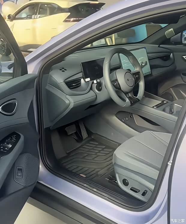 比亚迪2026款海豹06GT海豹06DM-i旅行版将于4月2日上市实车曝光(图3)