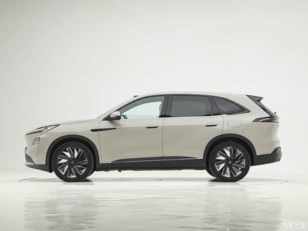 4月10日预售Momenta大模型综合续航1630km别克至境E7实车亮相(图2)