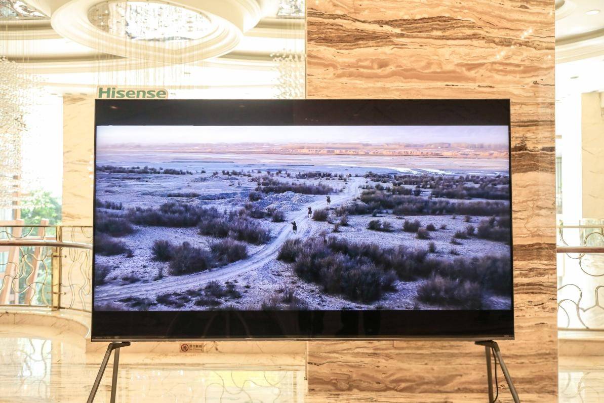 ���ŵ�������������Ӱ���껪����RGB��ɫ��ʾ����רҵӰ����