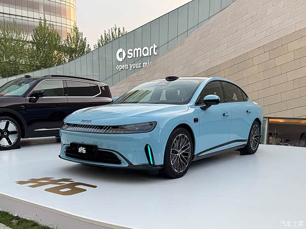 smart精灵6EHD精灵2概念车全球首发6EHD北京车展预售(图2)