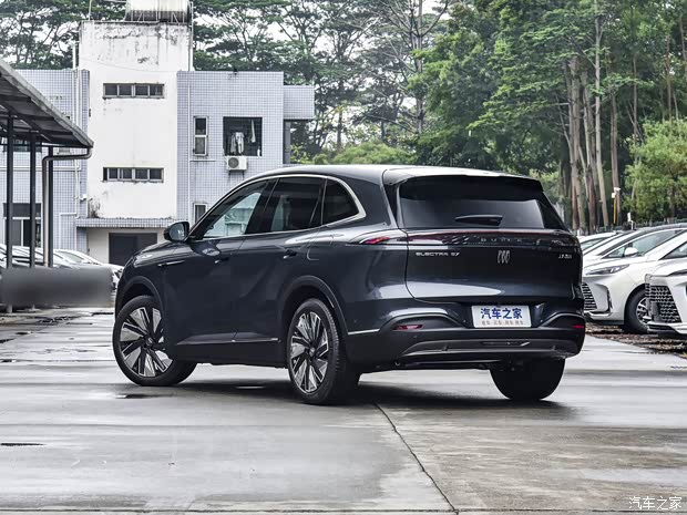 权益价1549万起综合续航1630km别克至境E7正式上市(图35)