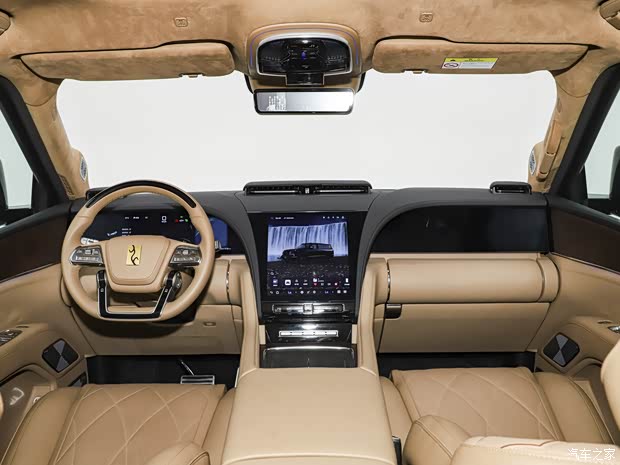 2026北京车展：仰望U8L鼎藏版首发大四座布局双零重力座椅(图8)