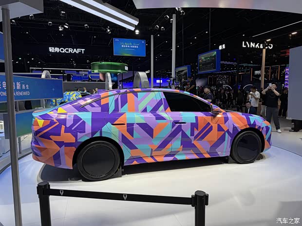 2026北京车展捷达品牌：概念车JETTAX全新纯电车亮相(图5)