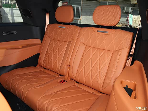 开云体育2026北京车展：一文看懂上汽大众IDERA9X上市权益价2998万起(图21)