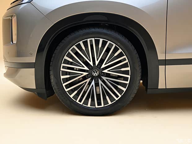 开云体育2026北京车展：一文看懂上汽大众IDERA9X上市权益价2998万起(图4)