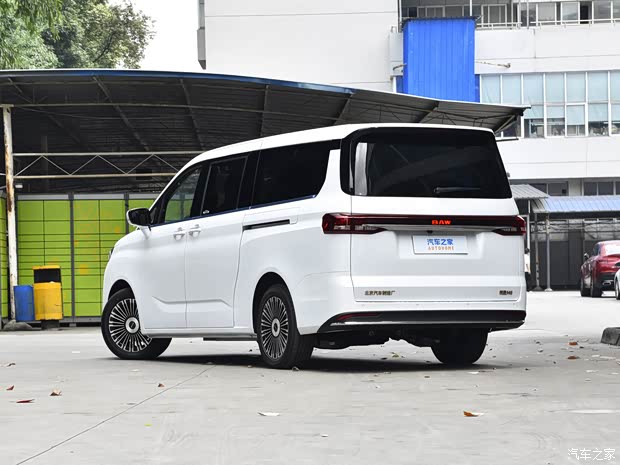 年中优惠锐胜王牌E-M7补贴后768万起锐胜M8纯电版1698万起(图8)