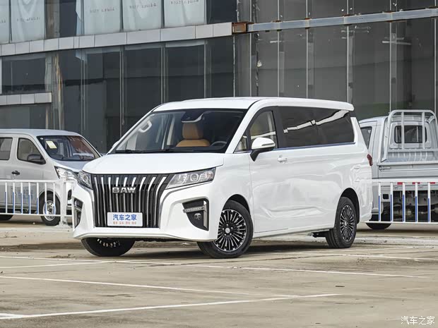 年中优惠锐胜王牌E-M7补贴后768万起锐胜M8纯电版1698万起(图1)