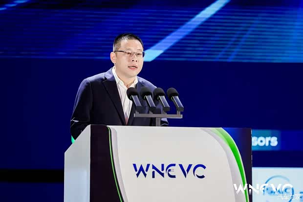 中国电信黄晓鲁:数据能力正在成为车企全球化竞争的新底座(图1)